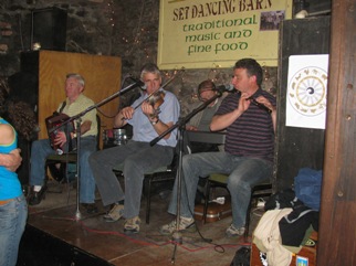 Four Courts Céilí Band